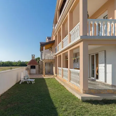 Apartament Divino Privlaka (Zadar)