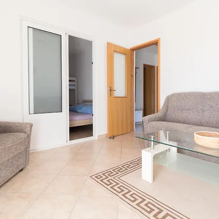 Apartament Divino *