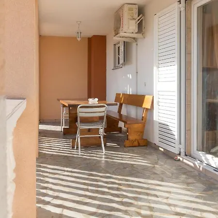 Apartment Divino